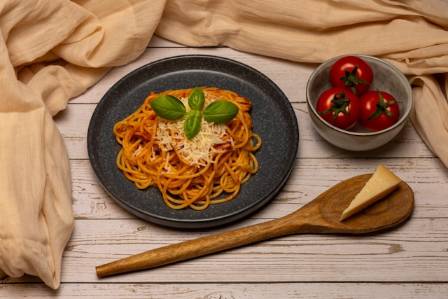Tomato Basil Pasta That’ll Make You Forget Fast Food