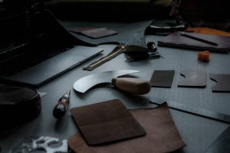 Top Handmade Items to Craft and Sell in 2025
