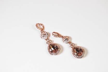 Moissanite Earrings: The Sparkling Choice Every Fashionista Should Know